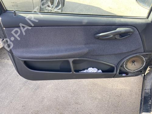 Venstre frontpanel FIAT PUNTO (188_) 1.9 JTD (86 hp) 33201120