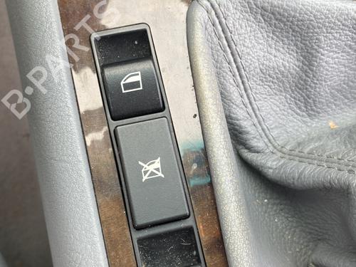 Left front window switch BMW 3 (E46) 320 d | BP26297760I27 - Image 3