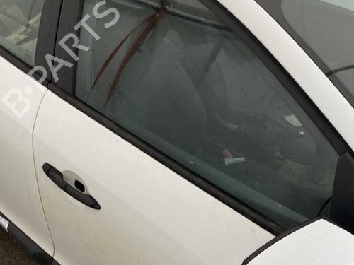 right-front-door-renault-megane-iii-hatchback-bz01_-b3_-2008-30462565 main image