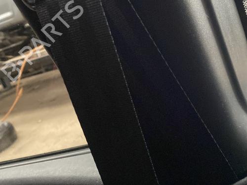 front-right-seatbelt-renault-twingo-ii-cn0_-2007-23784045 main image