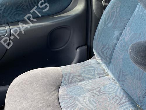 Sæde højre fortil RENAULT ESPACE III (JE0_) 2.2 12V TD (JE0E, JE0H, JE0P) (113 hp) 27977116