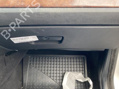 Used Glove box BMW 5 (E39) 525 d (163 hp) 23784821