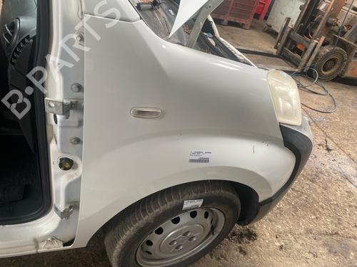 right-front-fenders-citroen-nemo-box-bodympv-aa_-2008-39570319 main image