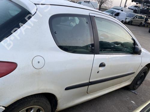 Left headlight PEUGEOT 206 SW (2E/K) 1.4 HDi | BP23783464C28 - Image 8