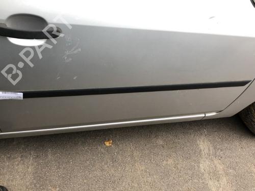 Used Door moulding trim FORD FIESTA V (JH_, JD_) 1.4 TDCi (68 hp) 22126575