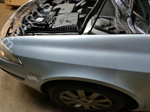 Used Left front fenders RENAULT LAGUNA II Grandtour (KG0/1_) 2.2 dCi (KG0F) (150 hp) 22120644