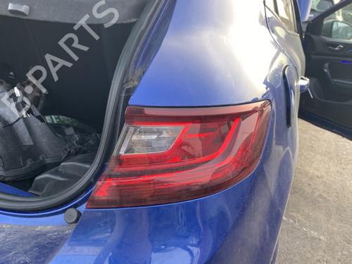 Used Right taillight Right taillight RENAULT MEGANE IV Hatchback (B9A/M/N_) 1.6 dCi 130 (B9A4) (130 hp) 32753001 32753001