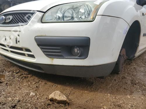 Used Front bumper FORD FOCUS II (DA_, HCP, DP) 1.6 TDCi (90 hp) 22118783