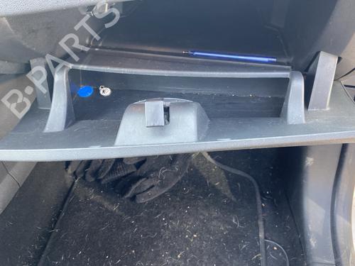 Glove box RENAULT MEGANE III Hatchback (BZ0/1_, B3_) 1.5 dCi (BZ09, BZ0D, BZ1W, BZ29, BZ14) | BP26594390C95 