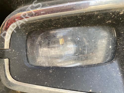Right front fog light RENAULT CLIO V (B7_) 1.5 Blue dCi 85 (B7AG) | BP39042358C31 - Image 5