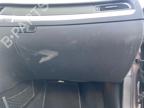 Used Glove box Glove box 39178117 39178117