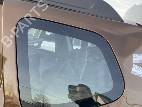 rear-left-door-window-dacia-duster-hs_-2010-2011-2012-2013-2014-2015-2016-2017-2018-32449092 main image