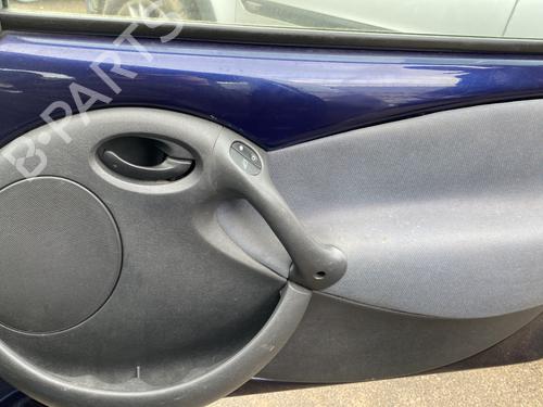 Høyre frontpanel FORD KA (RB_) 1.3 i (60 hp) 32189604