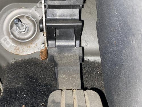 Used Pedal Pedal RENAULT MEGANE III Grandtour (KZ0/1) 1.5 dCi (KZ09, KZ0D, KZ1G, KZ29, KZ14, KZ1W, KZ10, KZ1F,... (110 hp) 33553196 33553196