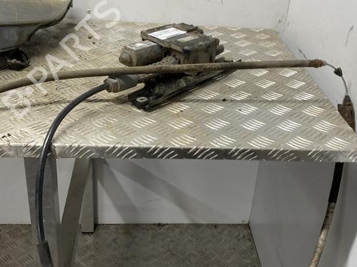 Used Electric handbrake OPEL INSIGNIA A (G09) 2.0 CDTI (68) (131 hp) 22197548