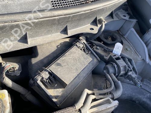 Air filter box NISSAN X-TRAIL II (T31) 2.0 dCi 4x4 | BP31298549M87