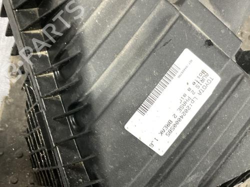 Air filter box TOYOTA AURIS Estate (_E18_) 1.6 D4-D (WWE185_) | BP22127102M87 