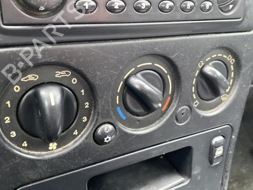 Comando chauffage CITROËN XSARA Coupe (N0) 2.0 HDI 90 (90 hp) 32370195