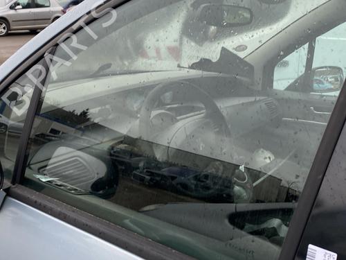 front-left-door-window-peugeot-807-eb_-2002-31050599 main image