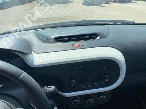 Dashboard RENAULT TWINGO III (BCM_, BCA_) 0.9 TCe 90 (BCM9, BCM2) | BP38091995C46 - Image 3