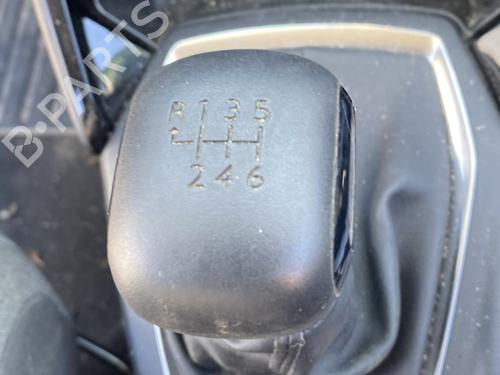 Used Shift knob Shift knob 37749417 37749417