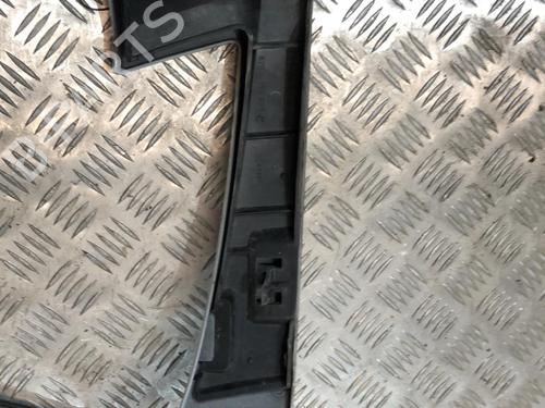 Used Grille Grille RENAULT KANGOO Express (FC0/1_) 1.5 dCi (FC1E) (68 hp) 22110761 22110761