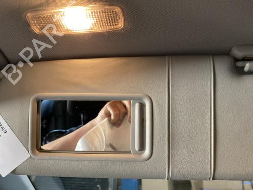 Used Left sun visor Left sun visor 22123504 22123504