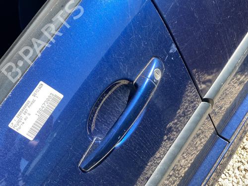 front-left-exterior-door-handle-peugeot-207-wa_-wc_-2006-2007-2008-2009-2010-2011-2012-2013-2014-2015-36030366 main image