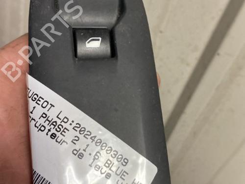 Used Right front window switch PEUGEOT 208 I (CA_, CC_) 1.6 HDi / BlueHDi 75 (75 hp) 19906858
