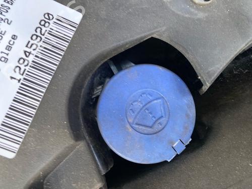Used Windscreen washer tank Windscreen washer tank 37279265 37279265