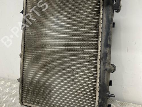 Used Water radiator Water radiator 38236181 38236181