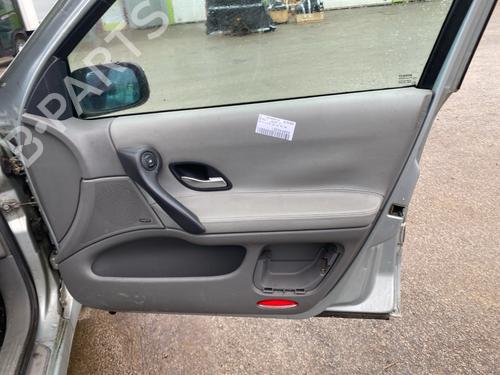 Used Front right panel Front right panel RENAULT LAGUNA II Grandtour (KG0/1_) 2.2 dCi (KG0F) (150 hp) 40436767 40436767