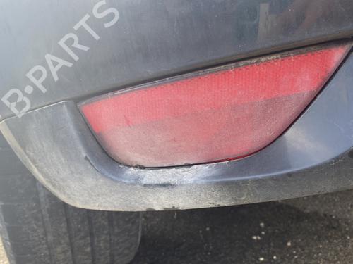 rear-fog-light-renault-megane-iv-hatchback-b9amn_-2015-29201779 main image