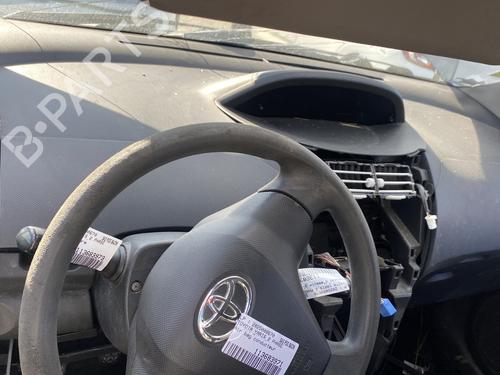 Dashboard TOYOTA YARIS (_P9_) 1.4 D-4D (NLP90_, NLP90R) | BP29757138C46 