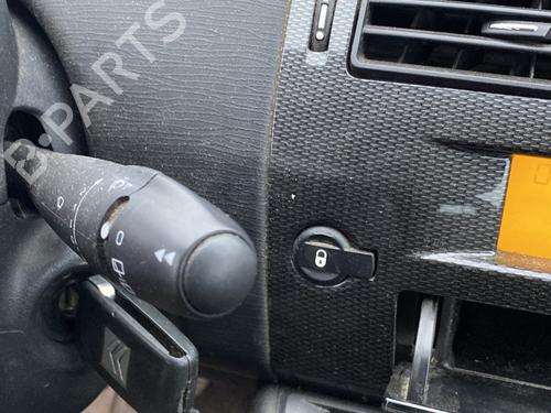 Used Steering column stalk Steering column stalk CITROËN C4 Coupe (LA_) 1.6 HDi (109 hp) 31071452 31071452