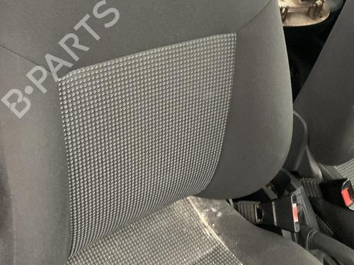 Right front seat OPEL MERIVA A MPV (X03) 1.6 (E75) | BP29142985C16 