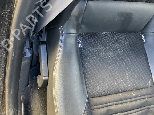 Used Rear seat Rear seat 30643144 30643144