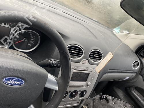 Used Dashboard Dashboard FORD FOCUS II Convertible 2.0 TDCi (136 hp) 32235011 32235011