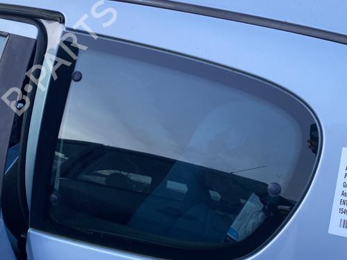Used Rear left quarter glass PEUGEOT 206 Hatchback (2A/C) 1.1 i (60 hp) 30305725