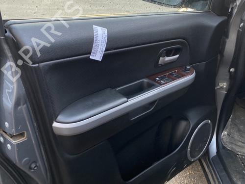 Forreste venstre beklædning SUZUKI GRAND VITARA II (JT, TE, TD) 1.9 DDiS All-wheel Drive (JT419, TD44, JB419WD, JB419XD,... (129 hp) 31908902