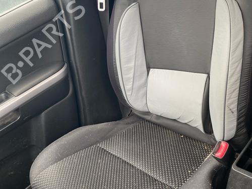 Used Right front seat Right front seat 35930456 35930456