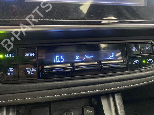 Climate control TOYOTA AURIS Estate (_E18_) 1.6 D4-D (WWE185_) | BP22127089I5