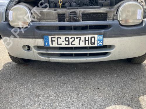Pare-chocs avant RENAULT TWINGO I (C06_) 1.2 (C066, C068) (58 hp) 22124062