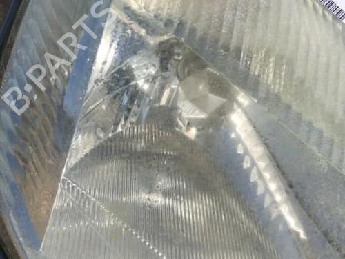Right headlight FORD FIESTA V (JH_, JD_) 1.4 16V | BP22119027C29