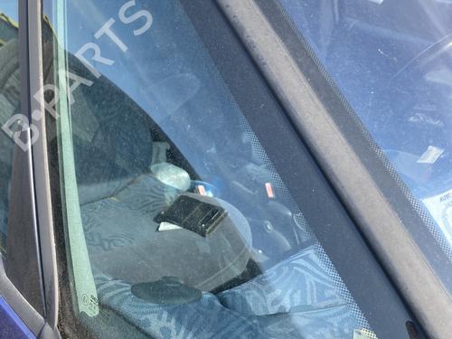 front-right-quarter-glass-renault-espace-iii-je0_-1996-1997-1998-1999-2000-2001-2002-27977091 main image
