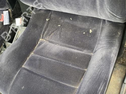 Used Left front seat CITROËN BX (XB-_) 19 D (69 hp) 30704039