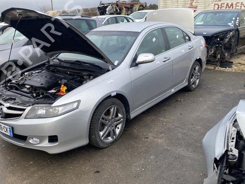 Used Fuel tank HONDA ACCORD VII (CL, CN) 2.2 i-CTDi (CN1) (140 hp) 31881439