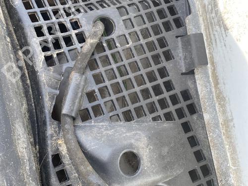 windscreen-washer-tank-dacia-sandero-2008-26028058 main image