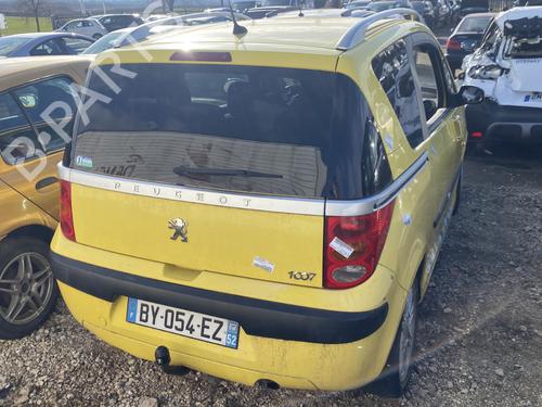 Dashboard PEUGEOT 1007 (KM_) 1.4 HDi | BP31836627C46 - Image 9
