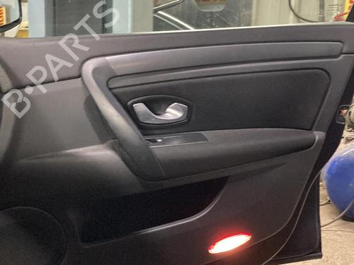 Used Front right panel Front right panel RENAULT LAGUNA III (BT0/1) 1.5 dCi (BT00, BT0A, BT0T, BT1J) (110 hp) 22115143 22115143